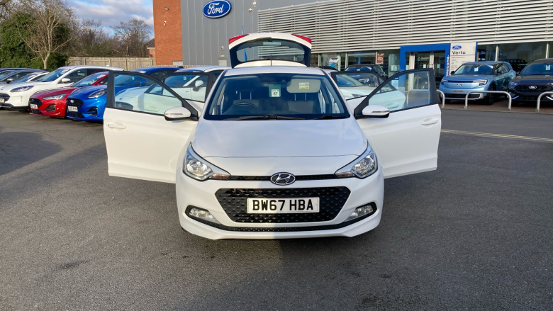 Hyundai i20 1.2 SE 5dr Petrol Hatchback